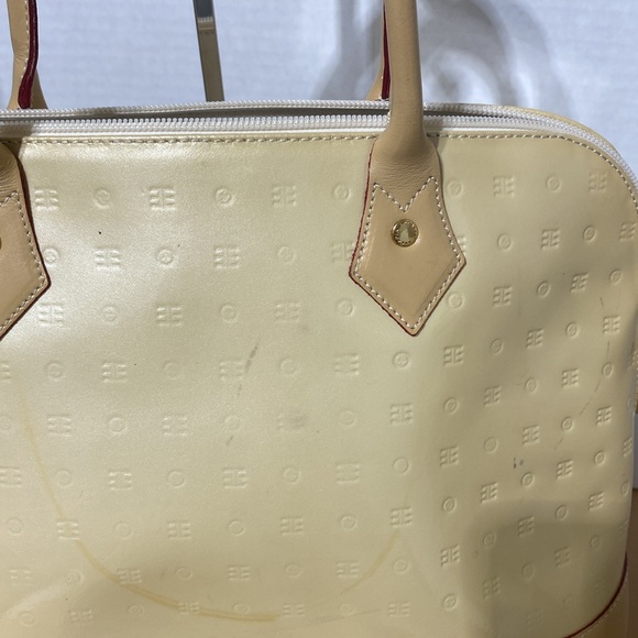 GUC. Arcadia buttercup, patent leather Bugatti bag. Made in Italy. - Picture 5 of 15